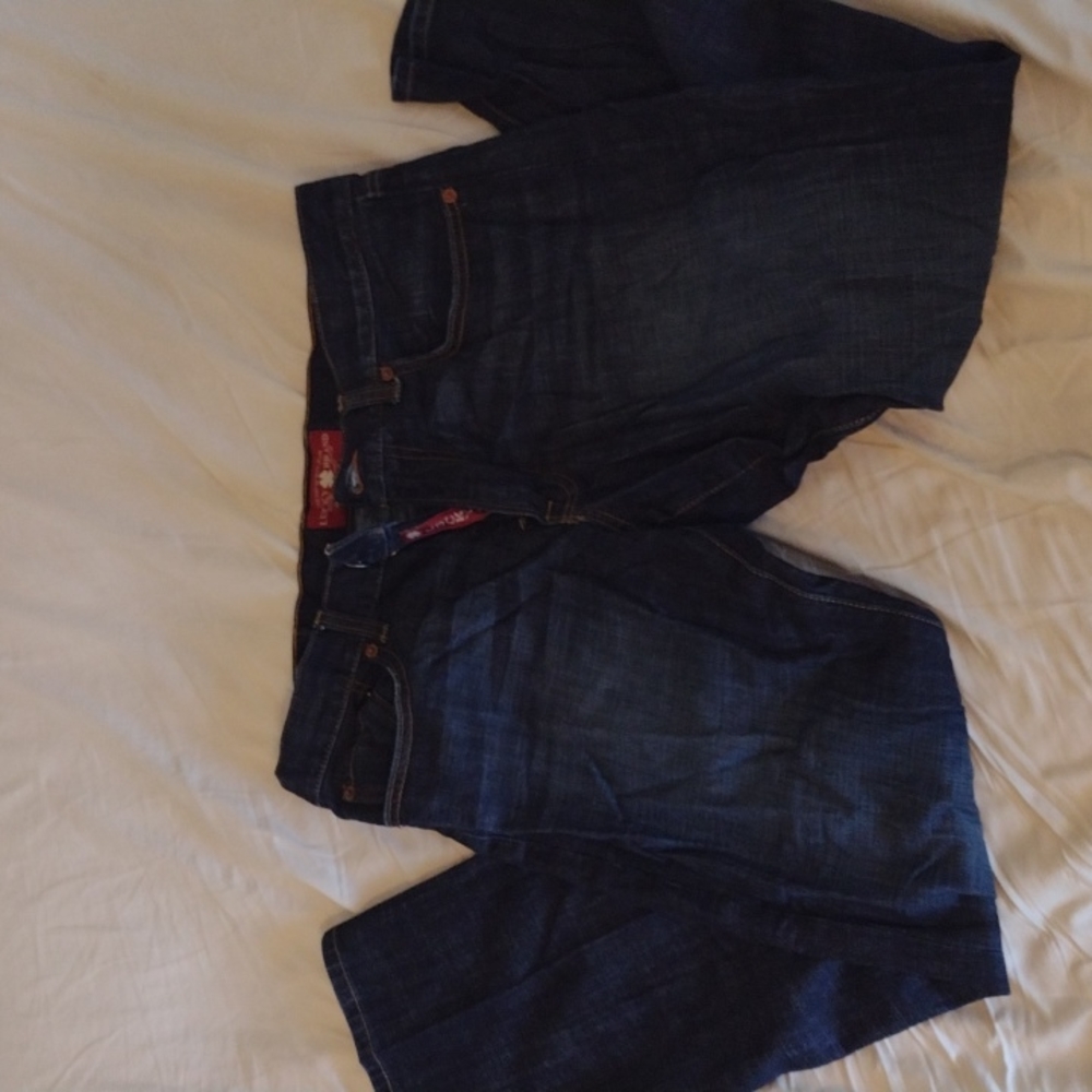Lucky Brand Jeans. 33 x 30. Great Condition.